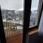 Tatra Mountain Skyline ザコパネ